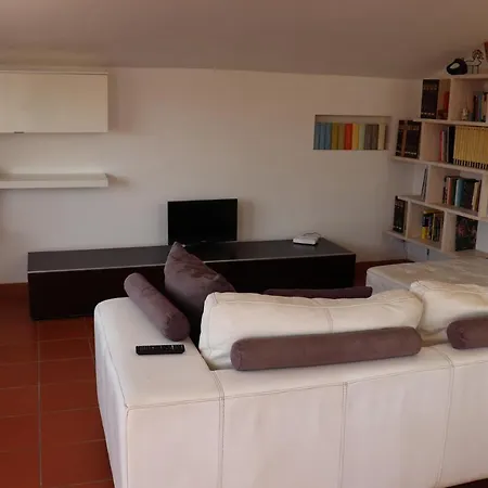 Mansarda Con Giardino Villa